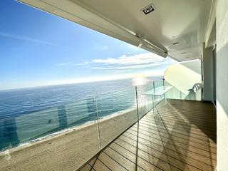 Pis a Centre. Piso de lujo en primera línea con terraza y vistas al mar  llore