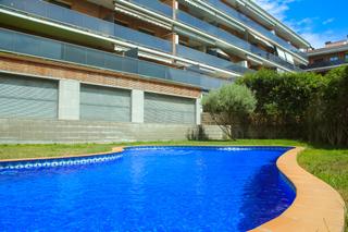 Lloguer Apartament a Fenals. Alquiler temporal  uso distinto a vivienda habitual hasta mayo 2