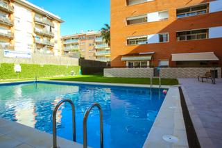 Pis  Ciutat de la paz. Luminoso piso en fenals  70 m,con parking  y trastero