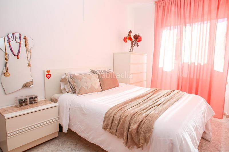 Foto 7a694d74-8c53-40f5-b862-b8ab00a38161. Flat with parking pool in Fenals Lloret de Mar