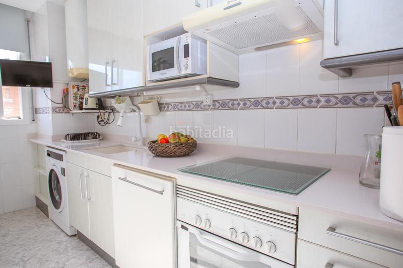 Foto f705f5cc-5db1-4bb7-bbd5-e6141af4b2e6. Flat with parking pool in Fenals Lloret de Mar