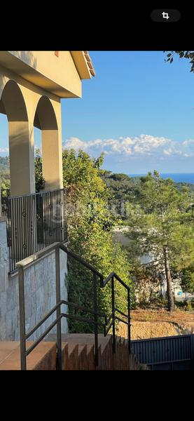 Foto 1a143525-11ad-4fee-ab4e-ec3a9f791399. Casa amb calefacció aparcament a Lloret Verd - Els Pinars Lloret de Mar