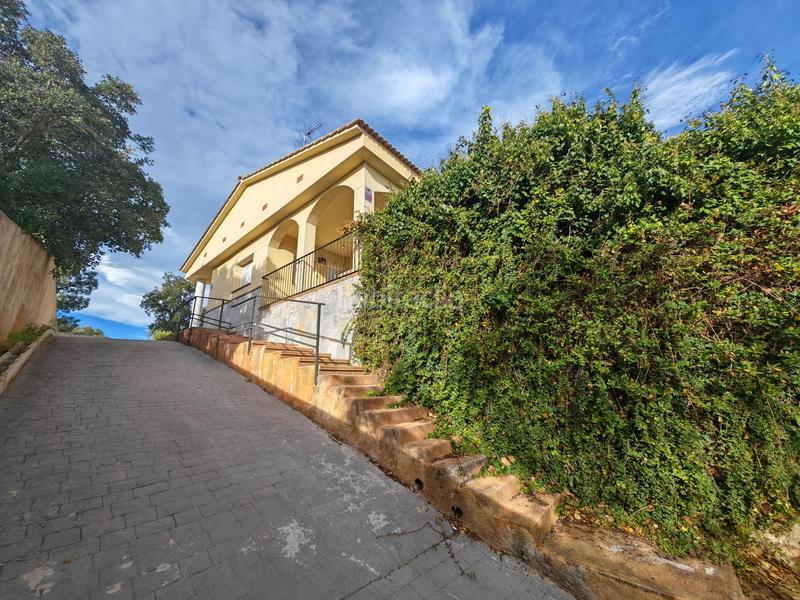 Foto 3f9efc05-25e8-4495-b2cf-b5aaed986d88. Casa amb calefacció aparcament a Lloret Verd - Els Pinars Lloret de Mar