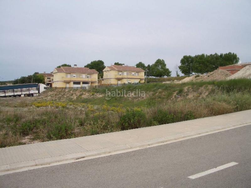 Foto 5684d4b9-37a2-488a-850c-cf7fc0106f8c. Terreno residenziale in Montaverner