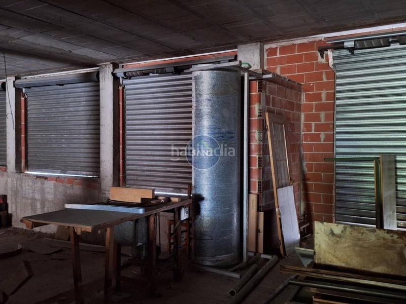 Foto 2b565bc8-ef07-4e0f-93e2-25afd134a86e. Location local commercial dans Olleria (l´)