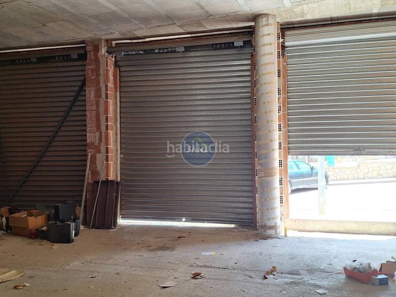 Foto 640607e7-0dd2-4886-9dde-0749972c71d4. Location local commercial dans Olleria (l´)