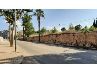 Terreny residencial  Caputxins. Solar en calle caputxins de lolleria