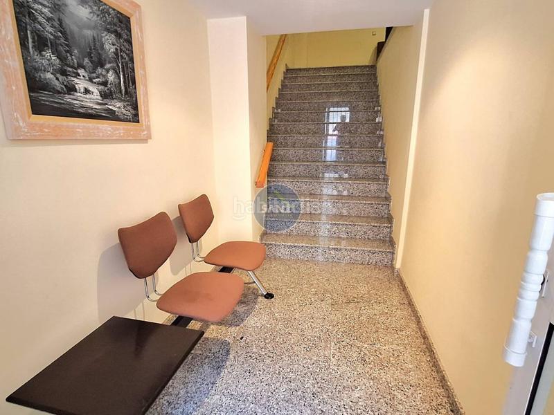 Foto dbe65d9a-a436-4697-8223-3c950e1e2bbf. Oficina  en venta en lolleria en Olleria (l´)