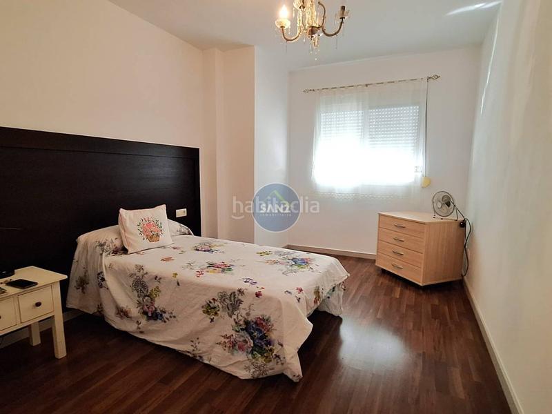 Foto ecff8b99-a0ab-431c-99a4-1c71fb036530. Piso  a la venta en zona tranquila en Benigànim