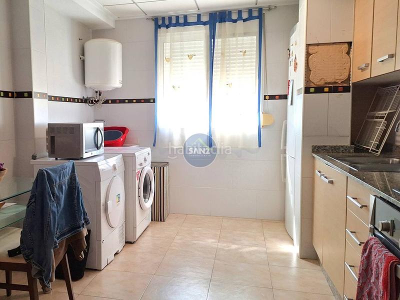 Foto ed40ace3-b3e9-43f8-af83-40ce6bb6ada6. Piso  a la venta en zona tranquila en Benigànim