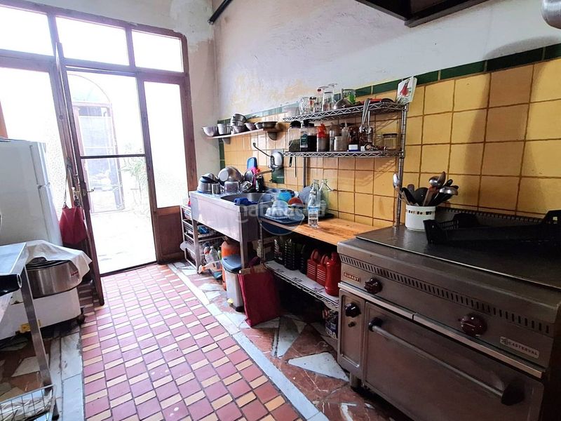 Foto 488dcaea-efa5-4c5d-9d68-6f51decfa919. Local comercial a Centro Ontinyent