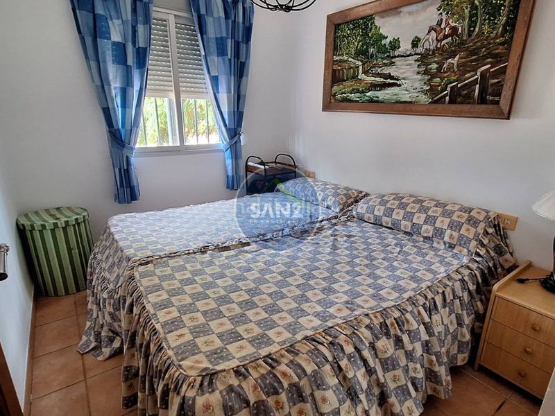 Foto bfb5619a-0c2e-4c49-859c-a513944353fa. Location chalet avec piscine dans Olleria (l´)