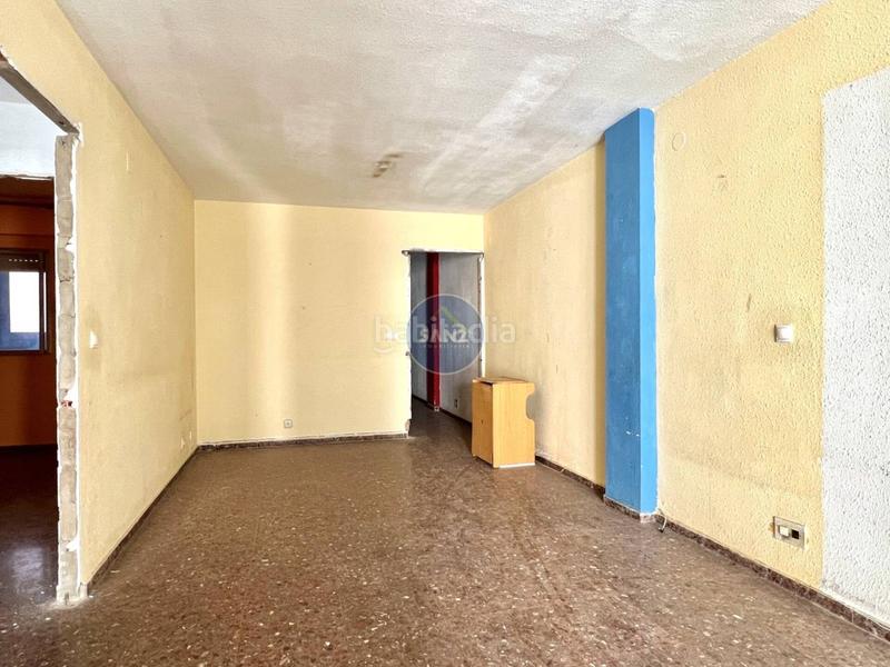 Foto 2c7495dd-d4dd-4c21-be18-898b4307f960. Piso  económico a la venta en lolleria en Olleria (l´)
