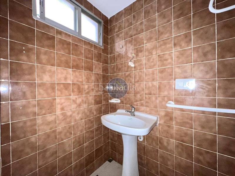 Foto b3bb5a92-1a06-4867-bf88-d50367827173. Piso  económico a la venta en lolleria en Olleria (l´)
