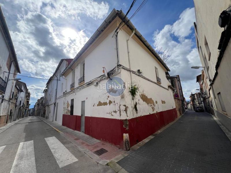 Foto c866e5c9-3b01-4ed5-8fab-9ba6d14d5294. Casa  a reformar en lolleria en Olleria (l´)