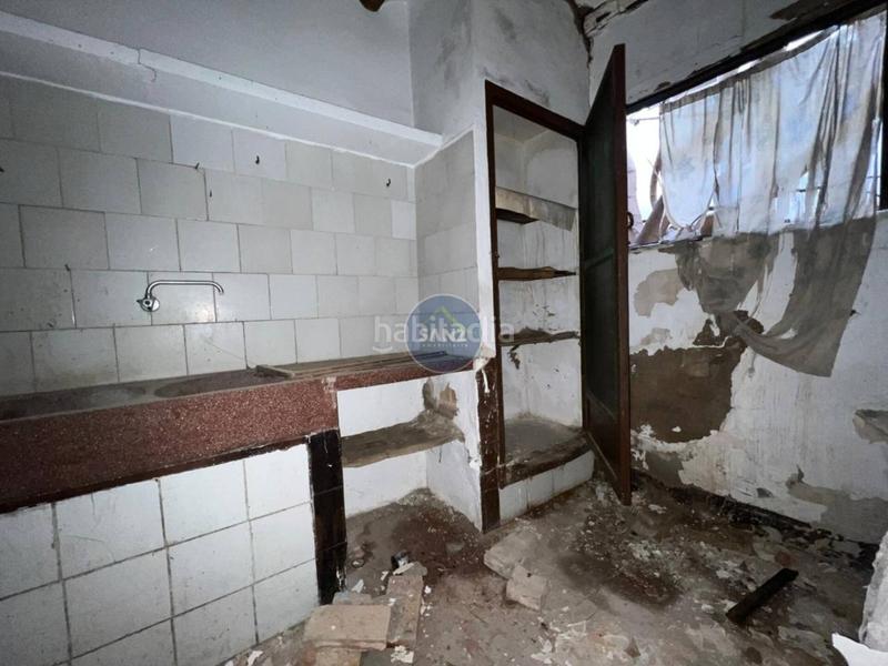 Foto cab8faef-9a8e-44f4-93e0-33271803af26. Casa  a reformar en lolleria en Olleria (l´)