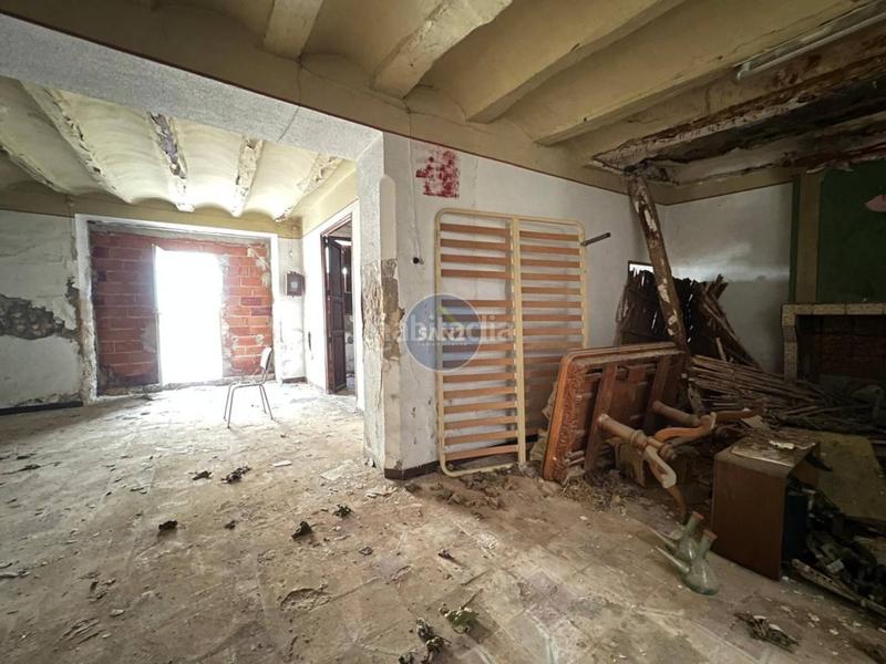 Foto f9c6ff91-b645-424c-8778-fd1f72eb6e9a. Casa  a reformar en lolleria en Olleria (l´)