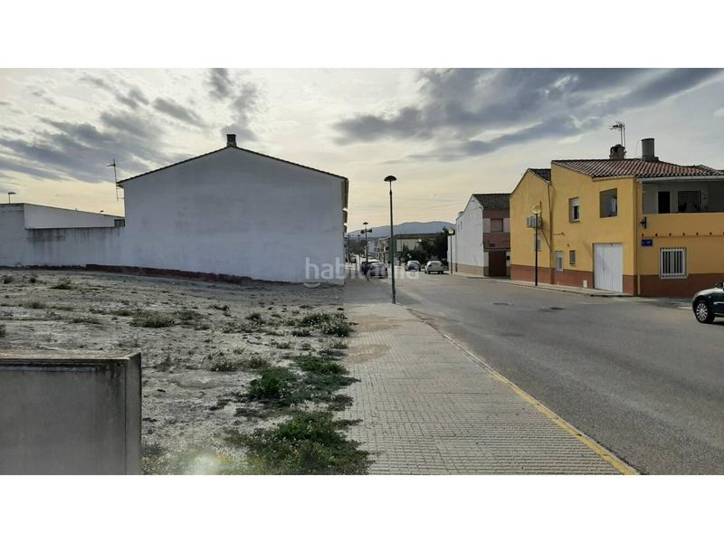 Foto d050a3e0-c36a-4a1d-877d-2f958af1ba0b. Residential plot in Montaverner