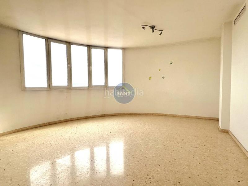 Foto 30b045e8-36cf-42b4-9689-149af051d73d. Pis amb aparcament a Olleria (l´)