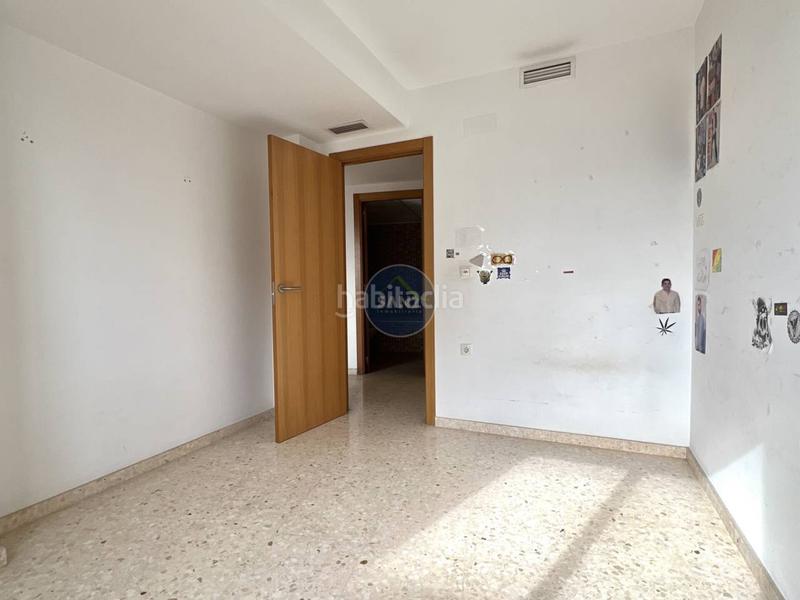 Foto 3900d3a3-88f1-4474-9cd2-ed95e80b39e0. Pis amb aparcament a Olleria (l´)