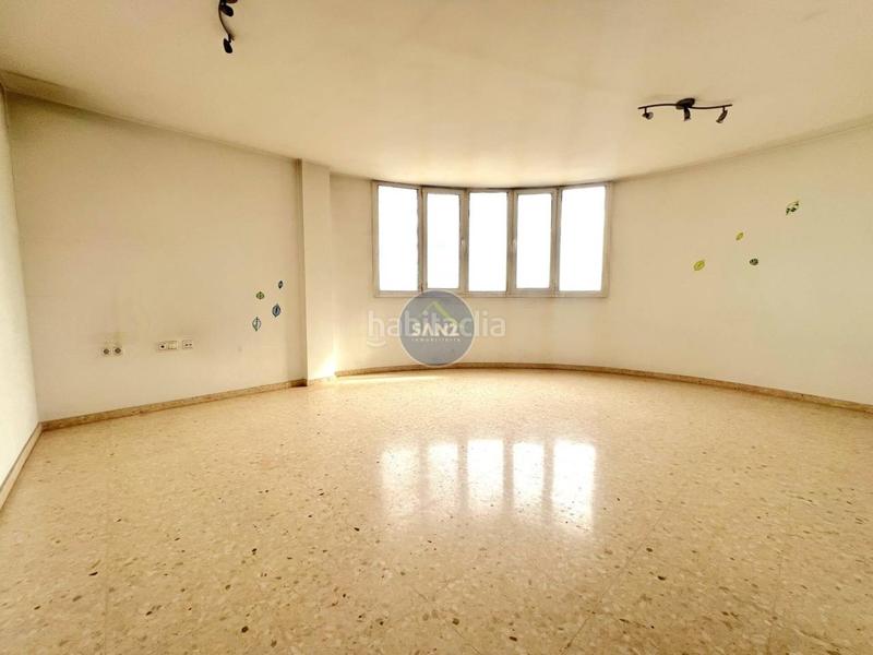 Foto d947beb1-4f06-458c-b317-ef6203151f45. Pis amb aparcament a Olleria (l´)