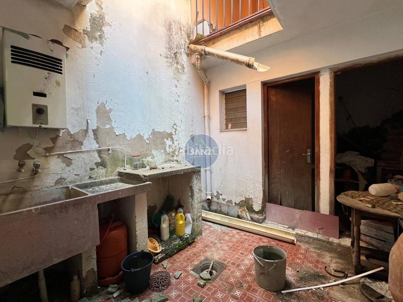 Foto fe3bfbf9-6434-4966-bed3-09ae4c109995. Casa a Olleria (l´)