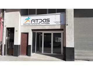 Lloguer Local Comercial  Ausias march. Local en venta en lolleria