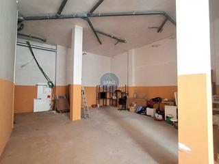 Lloguer Local Comercial  Treballadors. Local en alquiler en lolleria