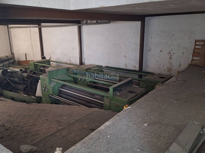 Foto dce44f30-c2cf-4385-a9e2-50b966b28a7c. Nau industrial a Agullent