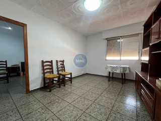 Pis  Calle mayo. Piso económico a la venta en lolleria
