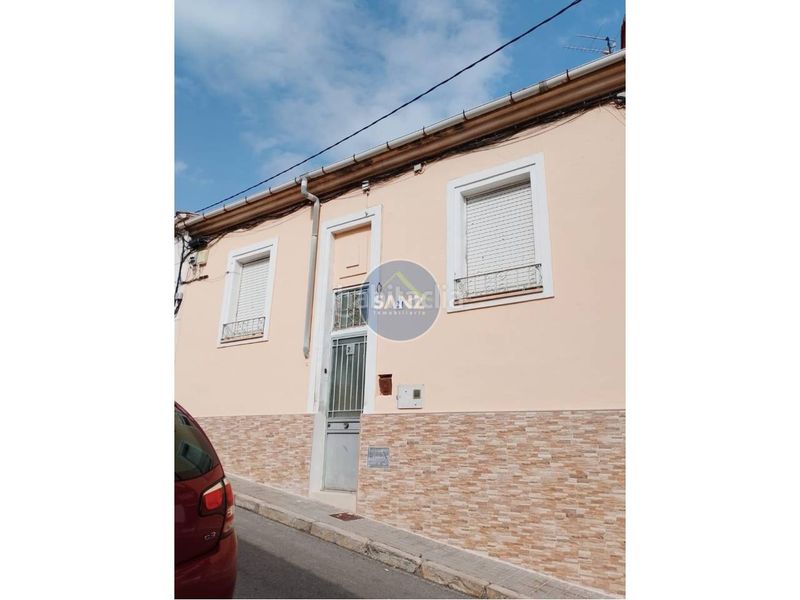 Foto 627ff490-82a2-4993-b0ff-dc3e88905f82. Casa a Centre-Zona Alta Alcoi