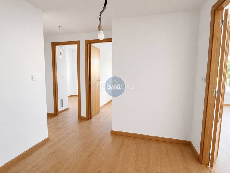 Foto ad046306-fe4c-4373-b359-e373aed47b68. Pis amb aparcament a Olleria (l´)