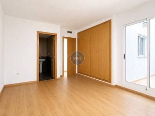 Appartement  Calle juan bautista ferreres. Piso a estrenar en lolleria