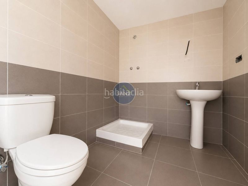 Foto ca23d9e4-fec5-4c84-a8a0-85c80a4de561. Pis amb aparcament a Olleria (l´)