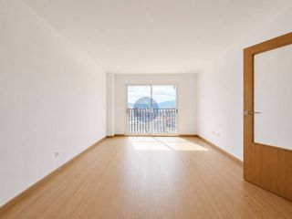 Appartement  Calle juan bautista ferreres. Piso a estrenar en lolleria