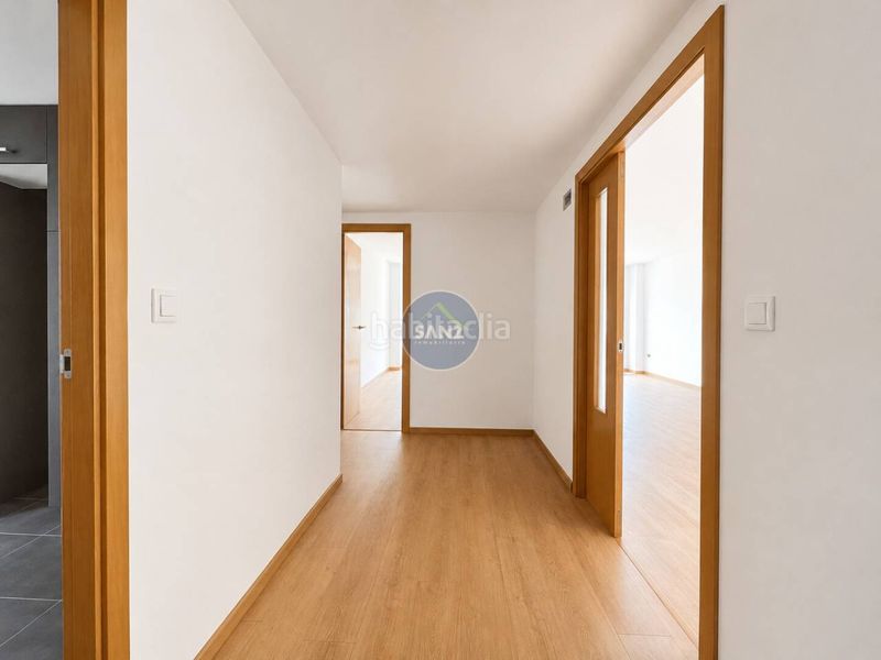 Foto ae295c1f-51fa-4c72-a59c-044691c3d851. Pis amb aparcament a Olleria (l´)
