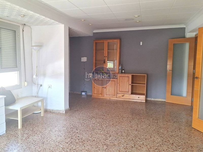 Foto 49b8f8b1-27ec-4715-90b6-0f187780776b. Piso  a la venta en Canals