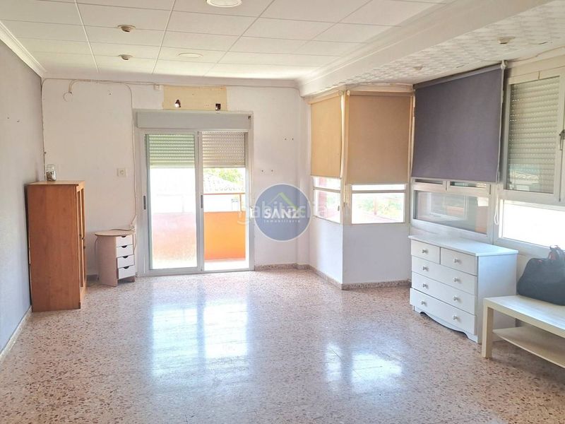 Foto 60bd9377-ff7c-4f81-af0a-947b0f03a500. Piso  a la venta en Canals