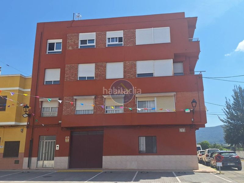 Foto eb382aa5-a6a4-442f-870d-81e5dd71a82c. Piso  a la venta en Canals