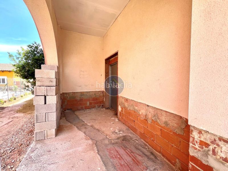 Foto 2b47ee80-ce13-4668-ae64-f9c2828e6df2. Xalet amb aparcament piscina a Énova (l´)