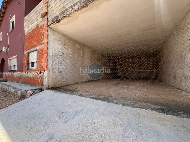 Foto 99d3d4b6-a8fb-4600-b24e-705df5c096b2. Xalet amb aparcament piscina a Énova (l´)