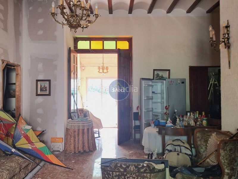 Foto b0071475-c1bf-496a-a74d-a19da08de349. Casa  a la venta en Canals