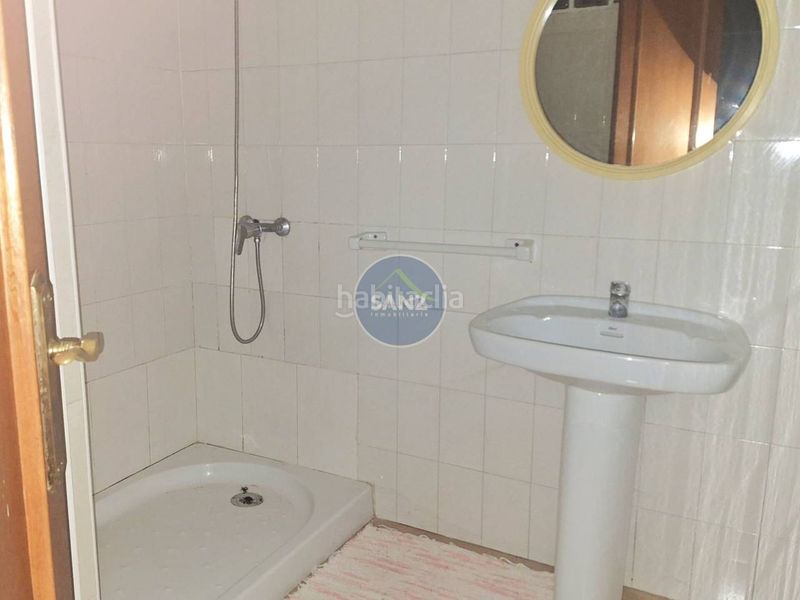 Foto d34371b0-268d-436e-a439-f7219f22f3ef. Casa a Castelló de Rugat