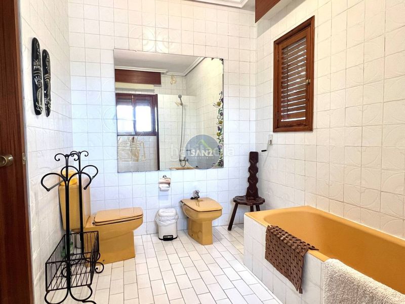 Foto 1aaeb56c-4a44-4c70-8a08-c5daa4745a7d. Xalet amb aparcament piscina a Agullent