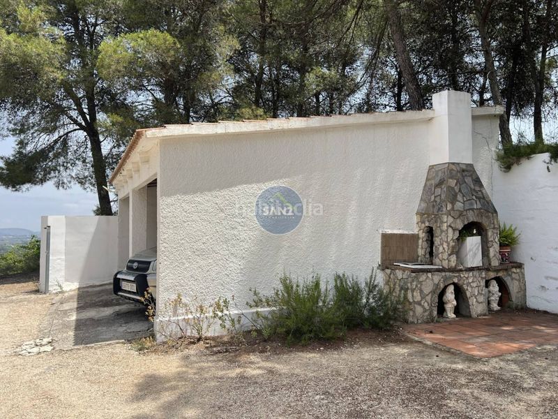 Foto 1dfb2ad8-4dff-4685-97d1-1871dd0077b2. Xalet amb aparcament piscina a Agullent