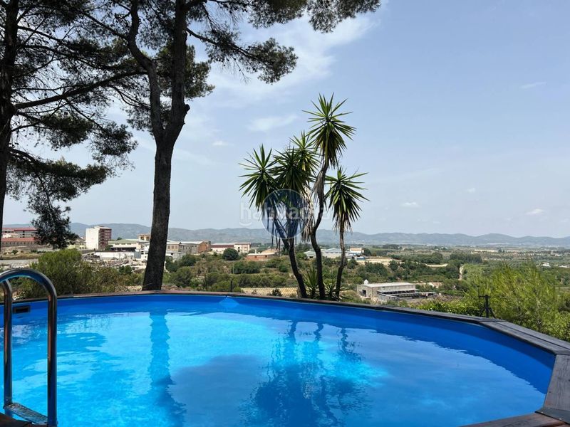 Foto 9251cae8-6ce0-4e9e-b322-e85ff1b7100b. Xalet amb aparcament piscina a Agullent
