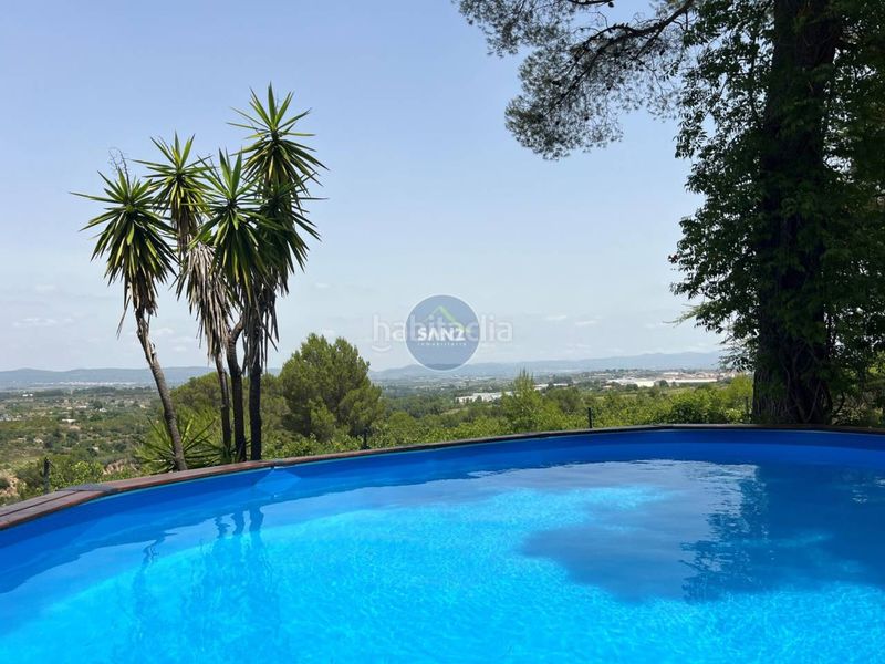Foto 97b40b4b-ba02-4b30-9736-c2e3e61f85b2. Xalet amb aparcament piscina a Agullent