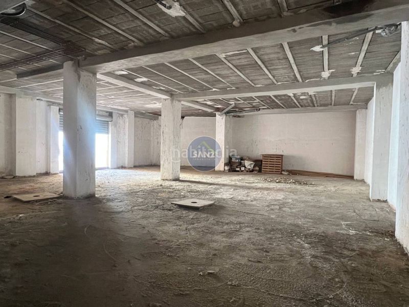 Foto a8863037-5fa6-42f5-8ead-b48e2d8de821. Local comercial a Olleria (l´)