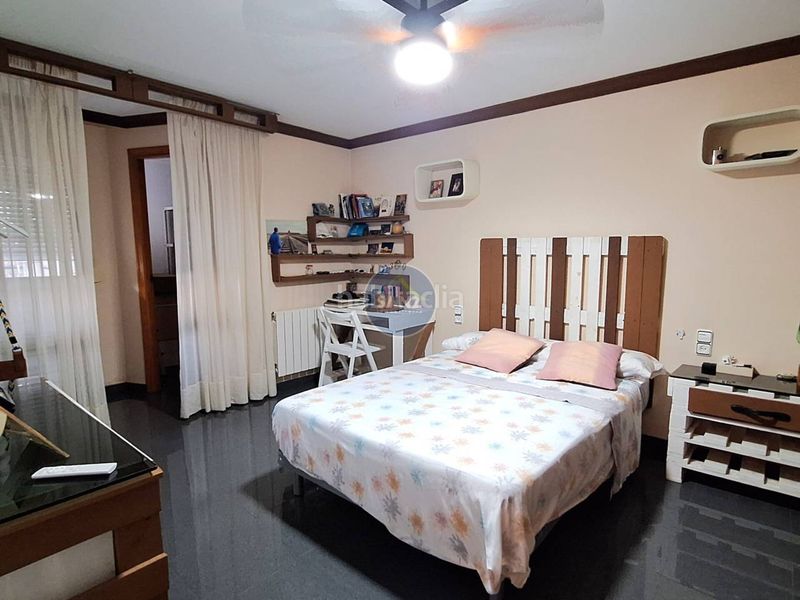 Foto 052c4baa-ec08-42b1-9d15-150cf09b4dbf. Piso  con terraza con jacuzzi en lolleria en Olleria (l´)