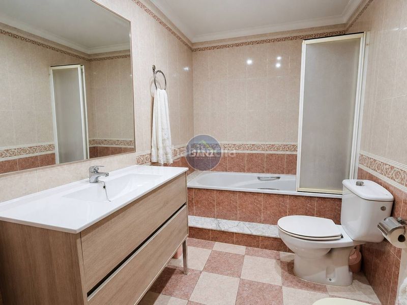 Foto c657814c-c7db-4d45-a75a-4496f02dfa93. Piso  con terraza con jacuzzi en lolleria en Olleria (l´)